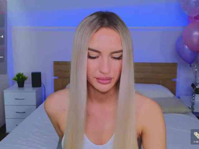 LeilaFlower webcam