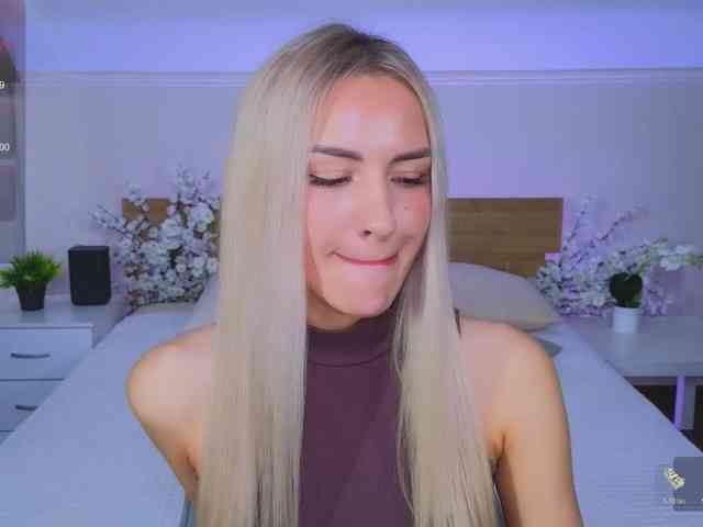 LeilaFlower webcam