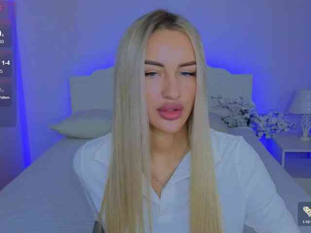 LeilaFlower webcam