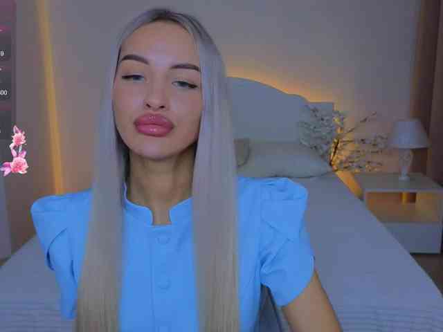 LeilaFlower webcam