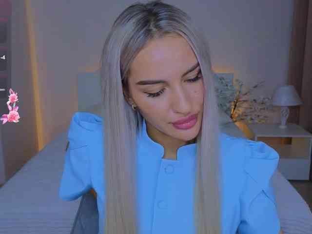 LeilaFlower webcam