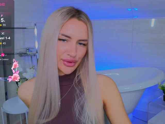LeilaFlower webcam