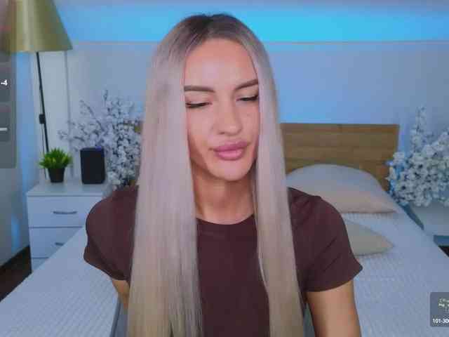 LeilaFlower webcam