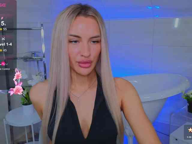 LeilaFlower webcam