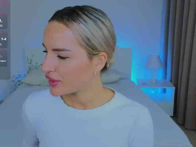 LeilaFlower webcam