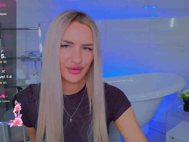 LeilaFlower webcam