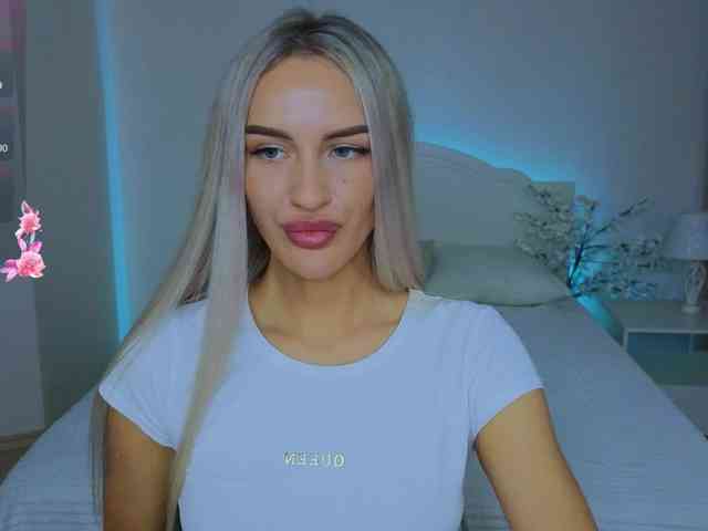 LeilaFlower webcam