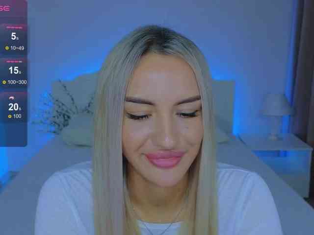 LeilaFlower webcam