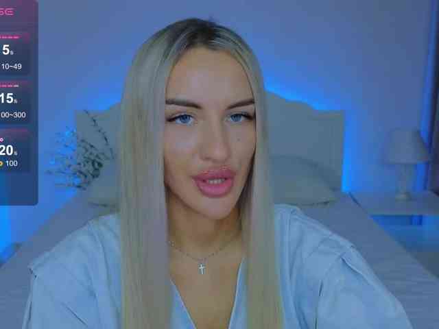 LeilaFlower webcam