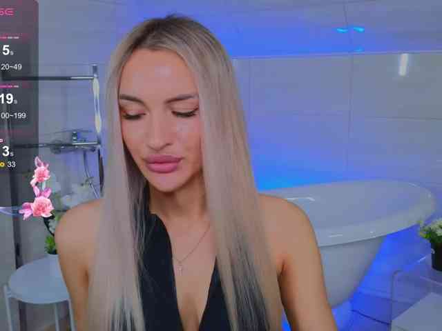 LeilaFlower webcam