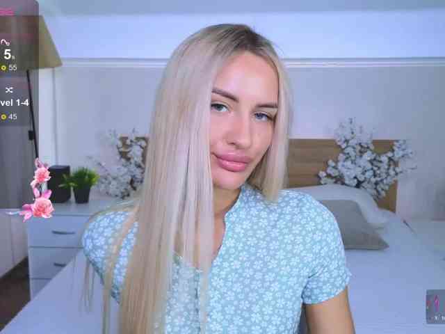 live nude porn LeilaFlower