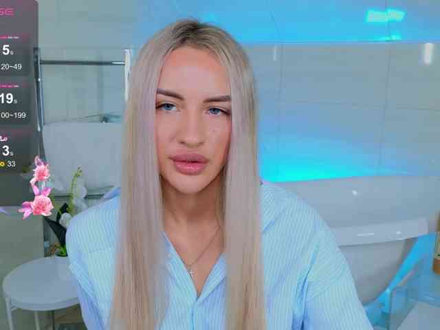 LeilaFlower webcam