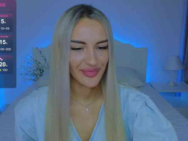 LeilaFlower webcam