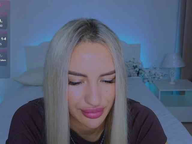 LeilaFlower webcam