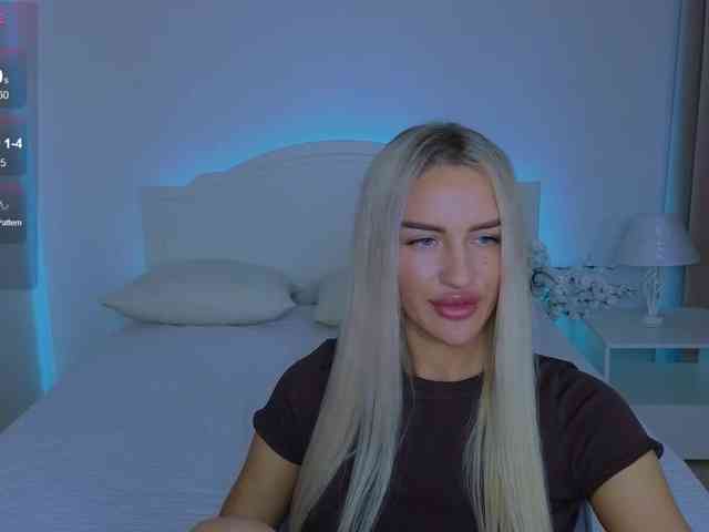 LeilaFlower webcam