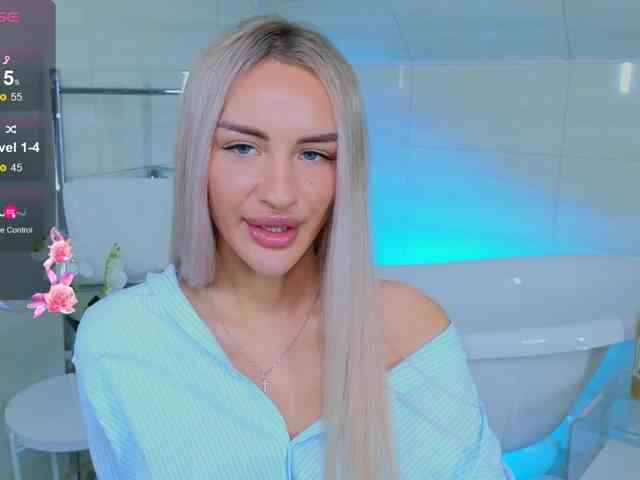 LeilaFlower webcam