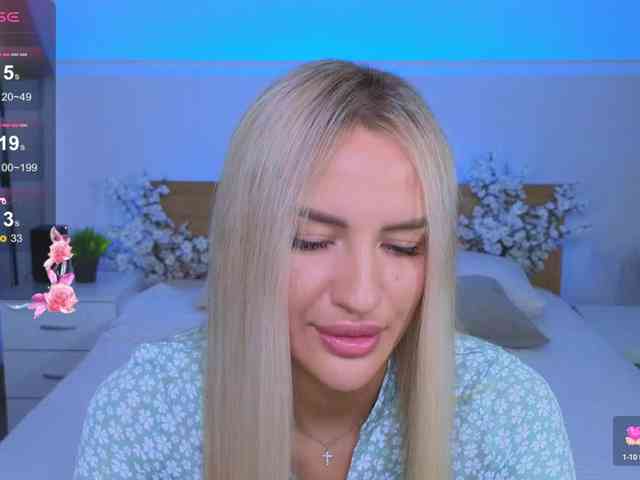 LeilaFlower webcam