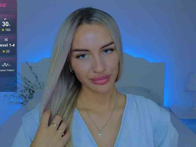 LeilaFlower webcam