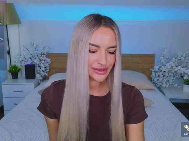 LeilaFlower webcam