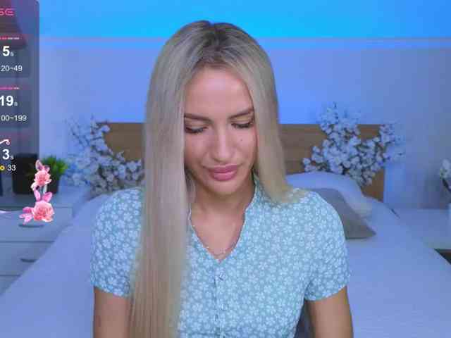 LeilaFlower webcam