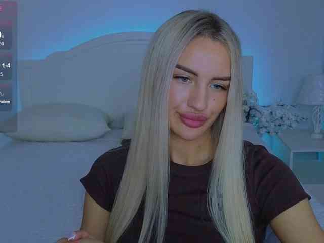 LeilaFlower webcam