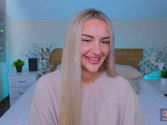 LeilaFlower webcam