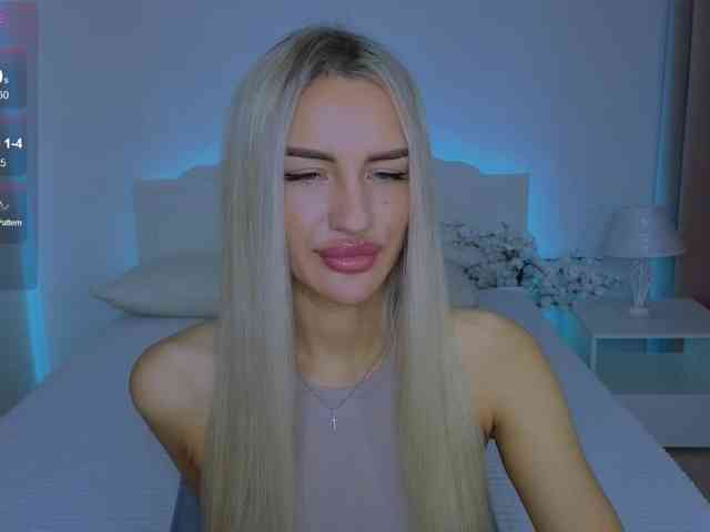 LeilaFlower webcam