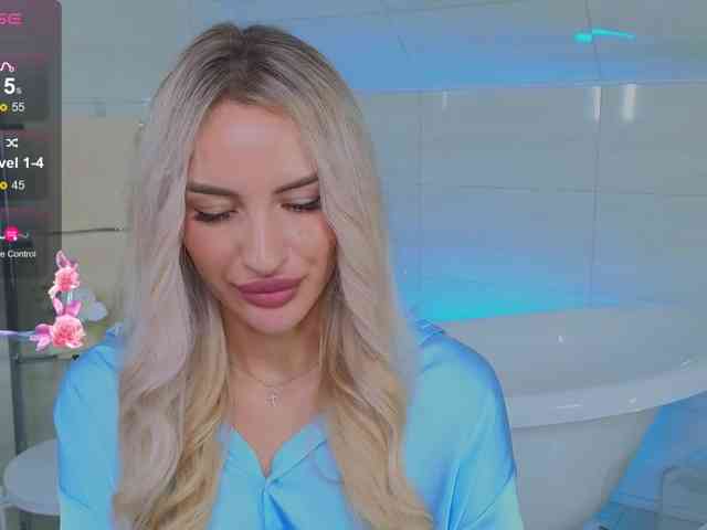 LeilaFlower webcam