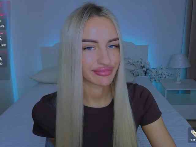 LeilaFlower webcam