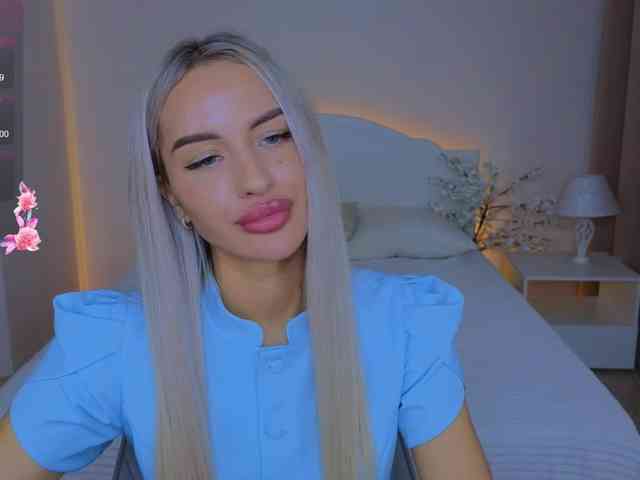 LeilaFlower webcam