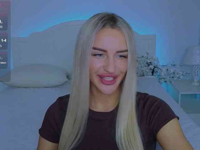 LeilaFlower webcam