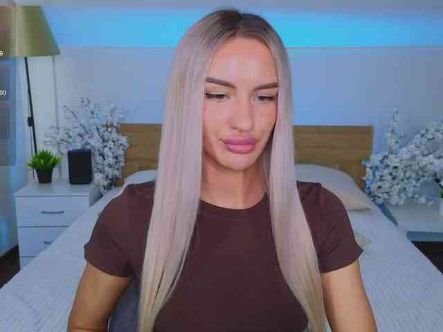LeilaFlower webcam