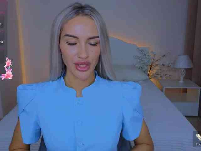 LeilaFlower webcam
