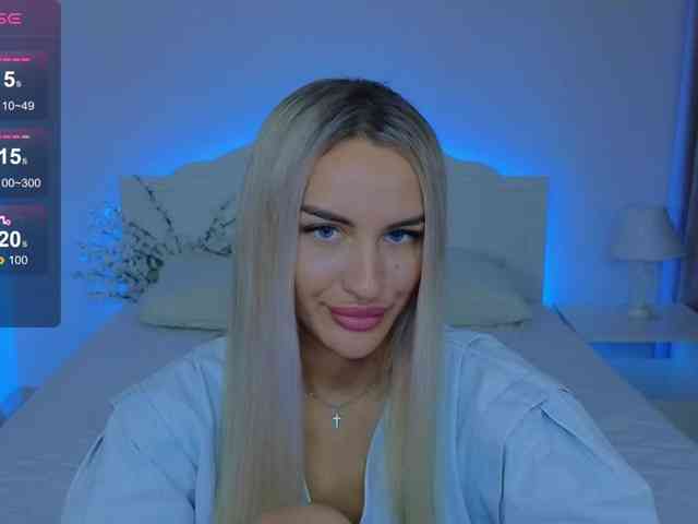 LeilaFlower webcam