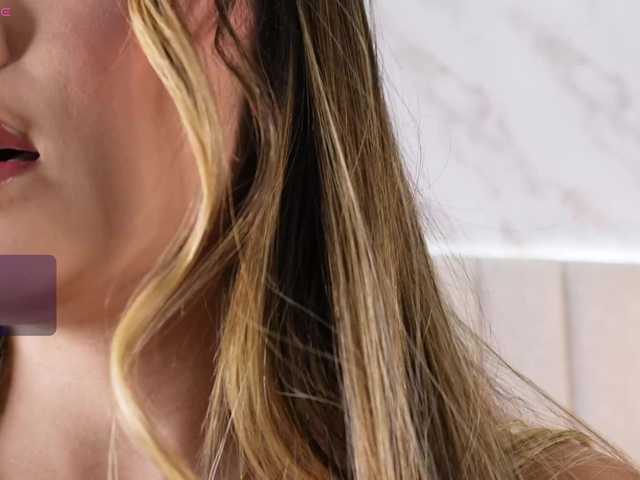 Annyy-Rosse's BongaCams show and profile