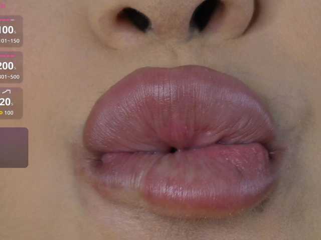 Annyy-Rosse's BongaCams show and profile