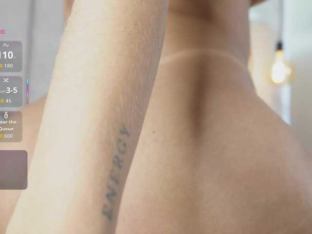 Annyy-Rosse's BongaCams show and profile