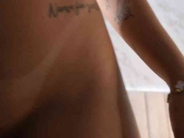 Annyy-Rosse Annyy-Rosse