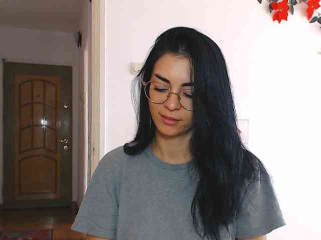 Sexmilfxx webcam