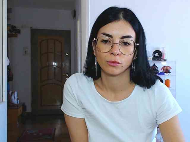 Sexmilfxx webcam