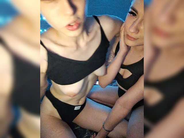  2Laski2 chat room