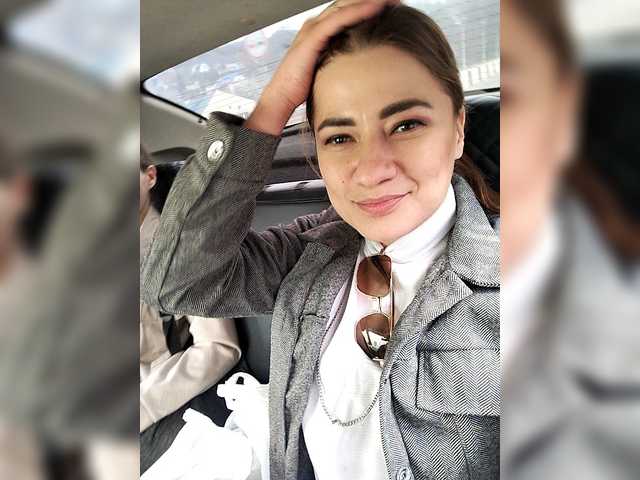 2Laski2's BongaCams show and profile