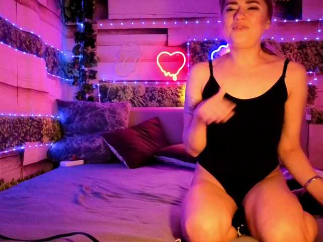 2Laski2's BongaCams profile