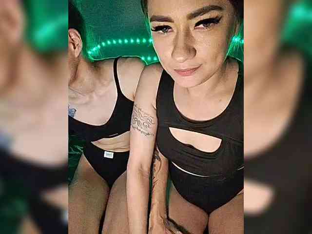 naked live sex 2Laski2