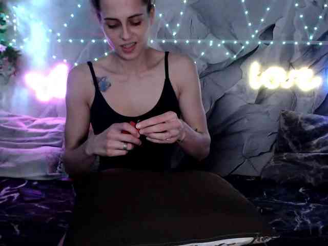 2Laski2 Live Webcam on BongaCams