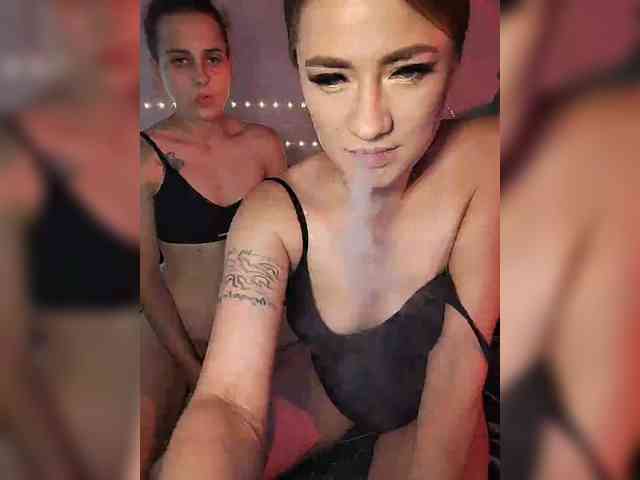 2Laski2's webcam live show