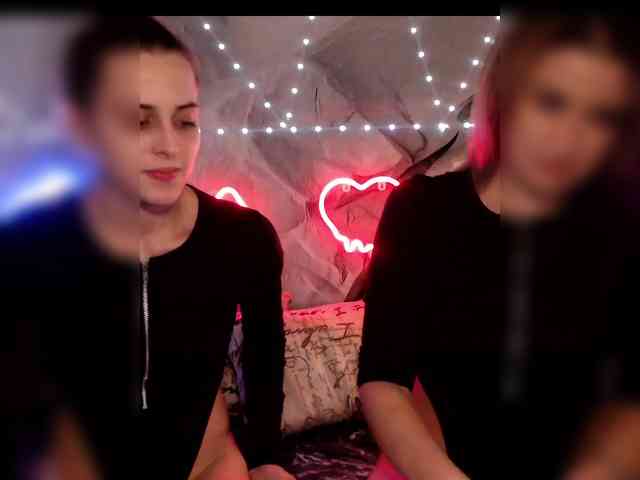 2Laski2's webcam live show