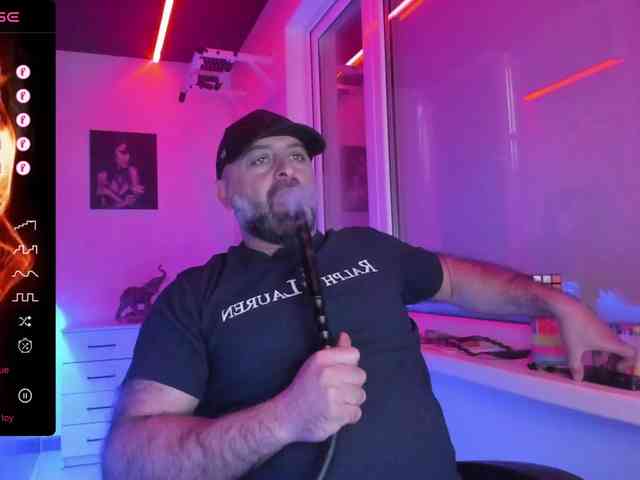 magabear Live Webcam on BongaCams