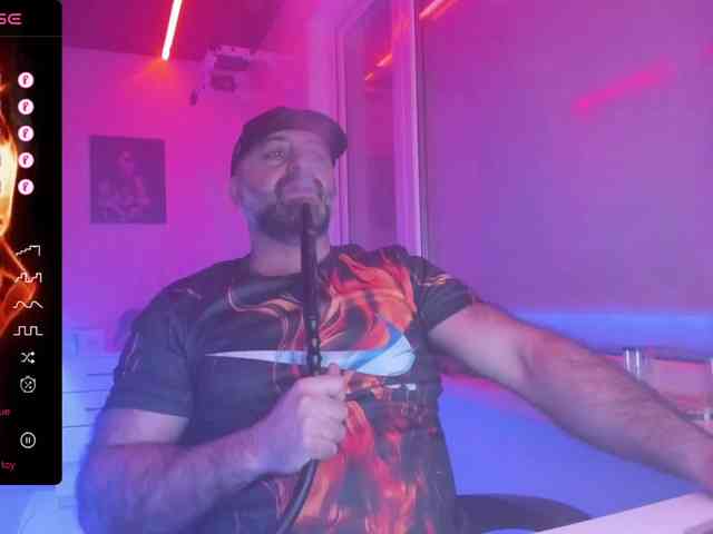 magabear Live Webcam on BongaCams