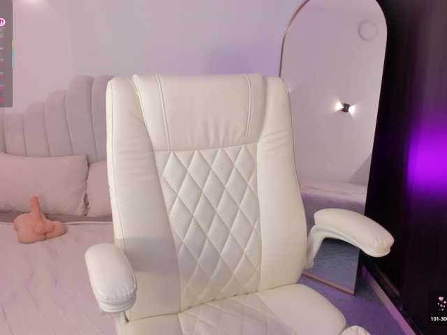 AmberLewis's BongaCams show and profile